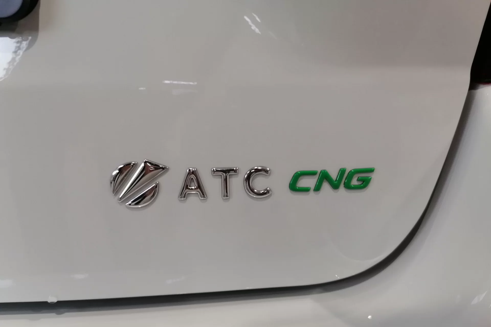 Компания «АТС-Авто» показала как собирают Lada Granta CNG